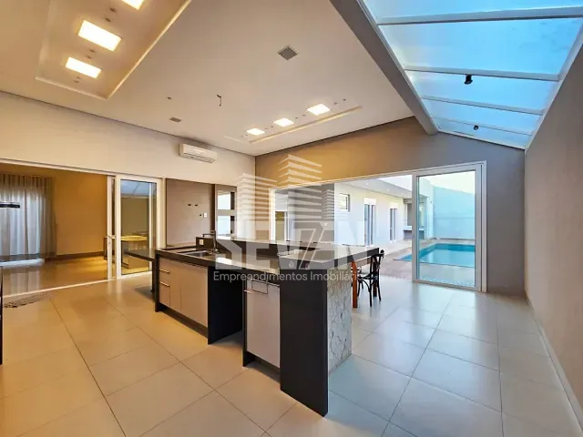 Casa com 490m², à venda, no bairro Residencial Jardim Estoril V em Bauru