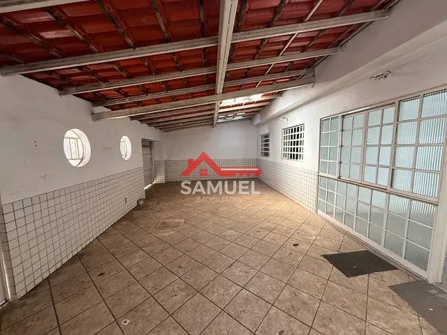 Casa 4 quartos e 1 banheiro, à venda, no bairro Taguatinga Sul em Brasília