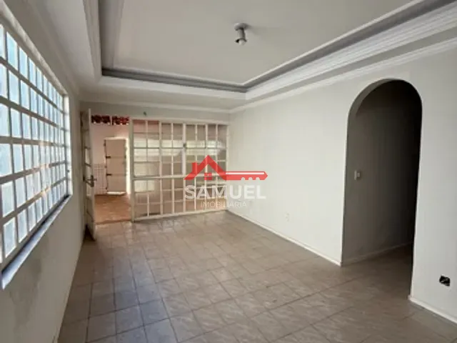 Casa 4 quartos e 1 banheiro, à venda, no bairro Taguatinga Sul em Brasília