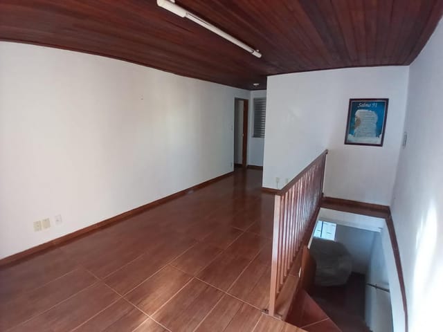 Foto do Casa - Casa 7 dormitórios para Locação , 200 m² por R$ 2.500,00/mês - Jardim Klintiana - Lavras/MG | Seu Lugar - Imobiliária Descomplicada