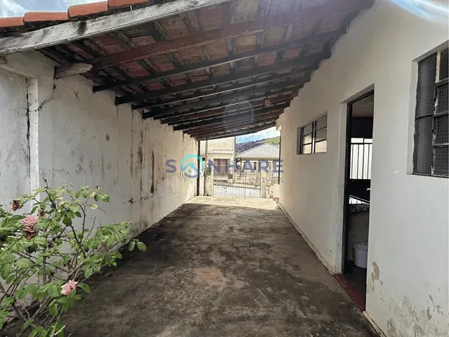 Casa com 265m² 2 quartos e 2 banheiros, à venda, no bairro Centro em Tomazina