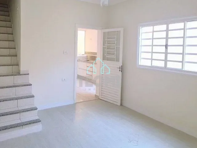 Casa com 125m² 3 quartos e 2 banheiros, à venda, no bairro Residencial Paraiso em Taubaté
