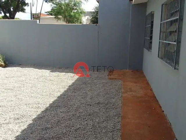 Casa para alugar, no bairro CJ VILLAGE BLUE em Maringá