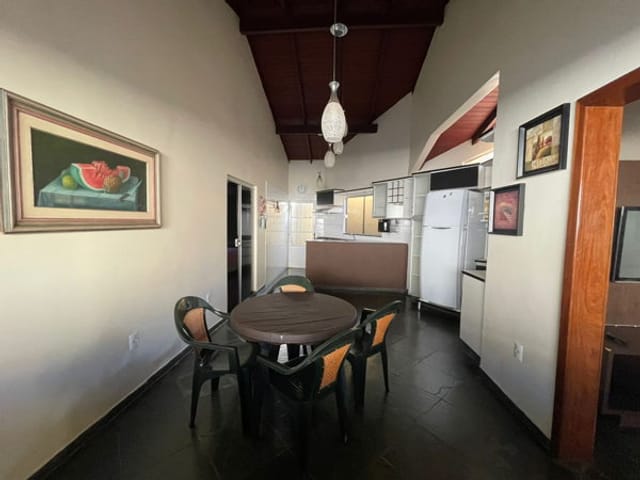 Casa com 497m² 5 quartos e 5 banheiros, à venda, no bairro Jardim Vila Boa em Goiânia