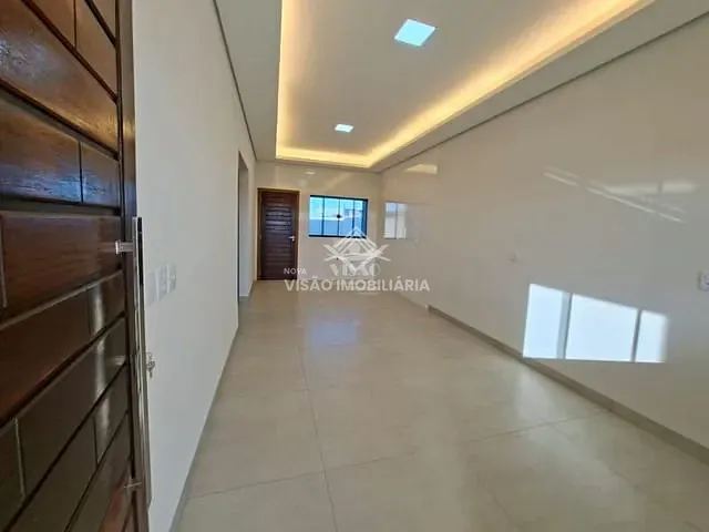 Casa com 330m² 2 quartos e 1 banheiro, à venda, no bairro PARQUE AMAZONAS em Sinop