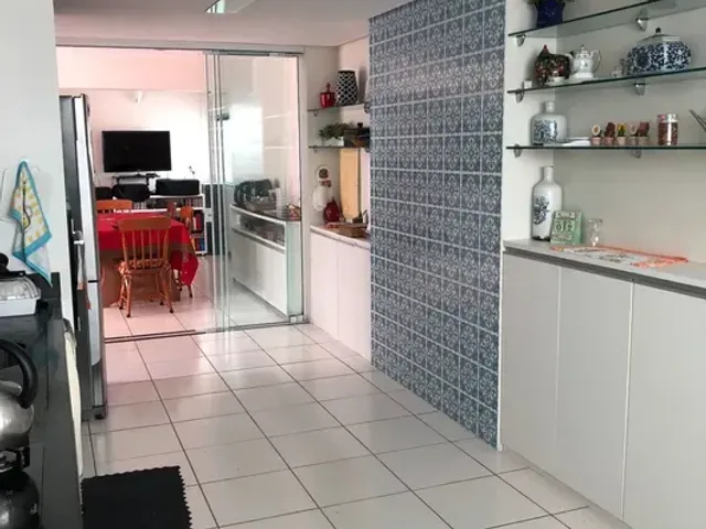 Casa com 426m² 3 quartos e 5 banheiros, à venda, no bairro Itaguaçu em Florianópolis