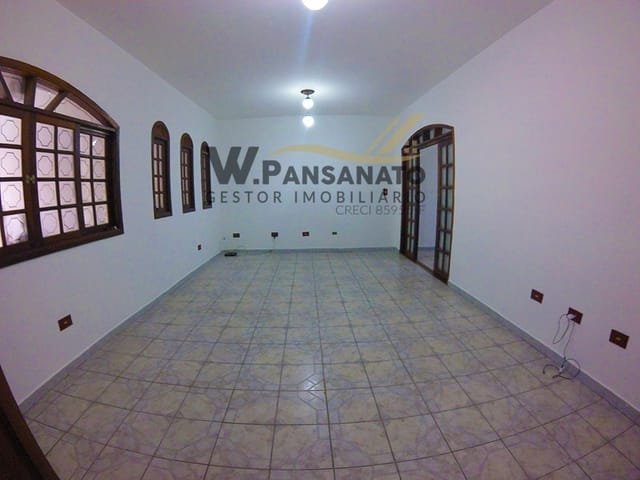Casa com 240m² 3 quartos e 4 banheiros, à venda, no bairro Parque Santo Antônio em Guarulhos