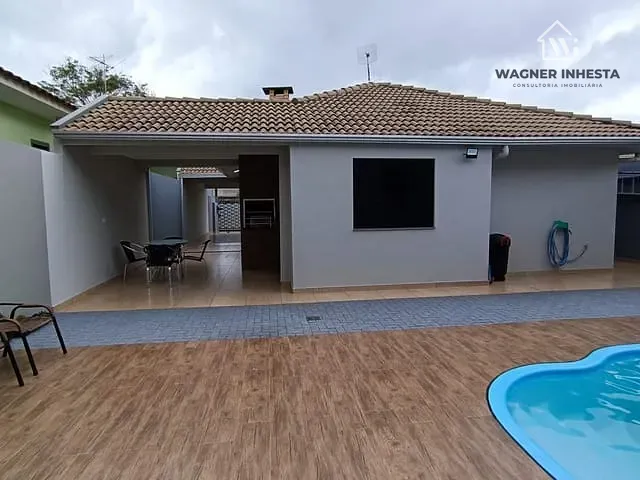 Casa com 300m² 3 quartos e 2 banheiros, à venda, no bairro Jardim Brasil em Maringá