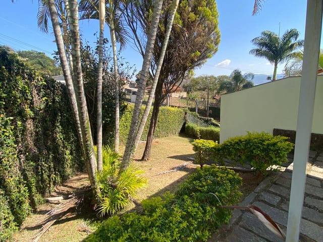 Casa 2 quartos e 2 banheiros, para alugar, no bairro Agenor em Extrema