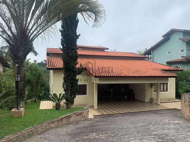Casa com 1000m² 5 quartos e 6 banheiros, à venda, no bairro Fazenda Paião em Guararema