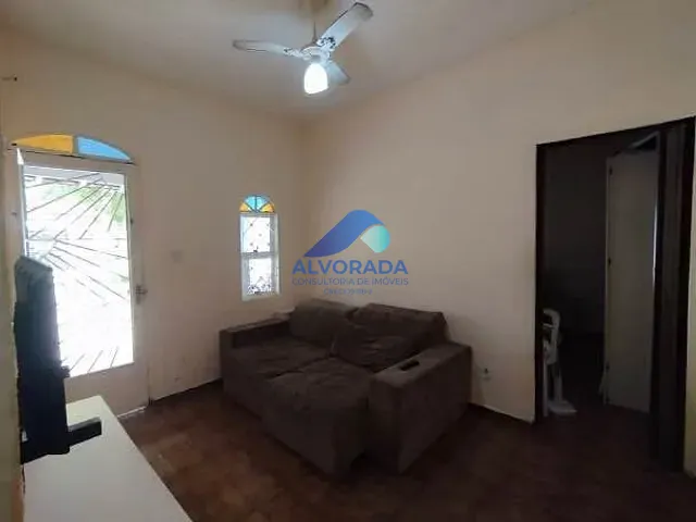 Casa com 300m² 2 quartos e 1 banheiro, à venda, no bairro Sumaré em Caraguatatuba