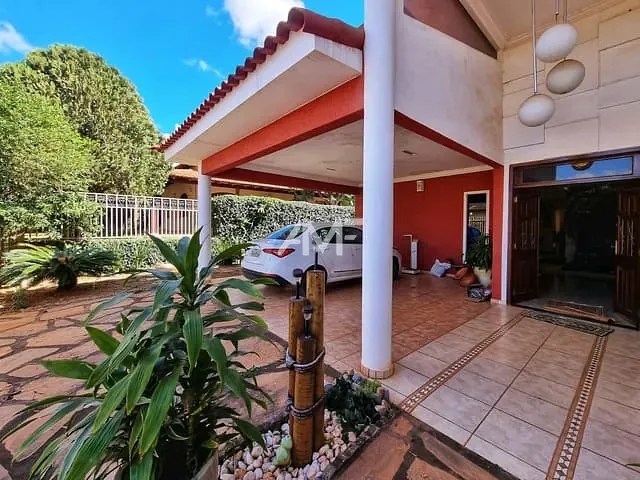 Casa com 845m² 4 quartos e 6 banheiros, à venda, no bairro Setor Habitacional Vicente Pires em Brasília