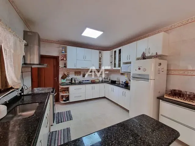 Casa com 845m² 4 quartos e 6 banheiros, à venda, no bairro Setor Habitacional Vicente Pires em Brasília