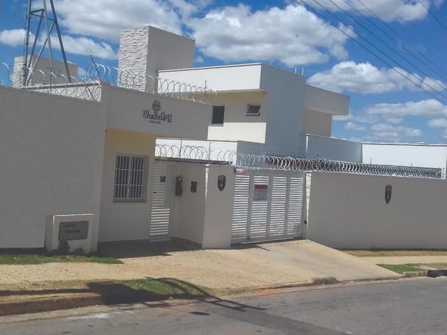 Casa com 226m² 3 quartos e 4 banheiros, à venda, no bairro Cardoso Continuação em Aparecida De Goiânia