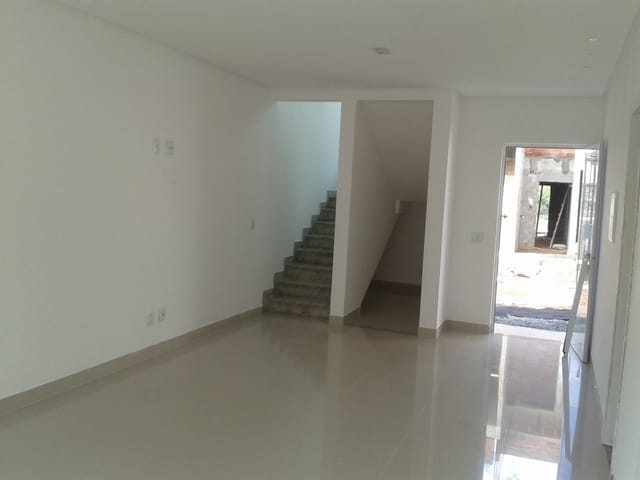 Casa com 226m² 3 quartos e 4 banheiros, à venda, no bairro Cardoso Continuação em Aparecida De Goiânia