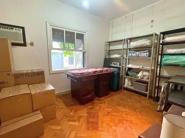 Casa com 892m² 4 quartos e 2 banheiros, à venda, no bairro Vila Nova Conceição em São Paulo