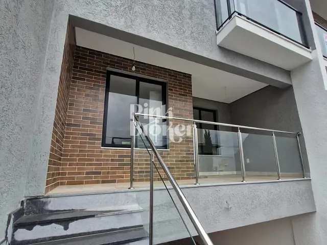 Casa com 170m² 3 quartos e 2 banheiros, à venda, no bairro Cabral em Contagem