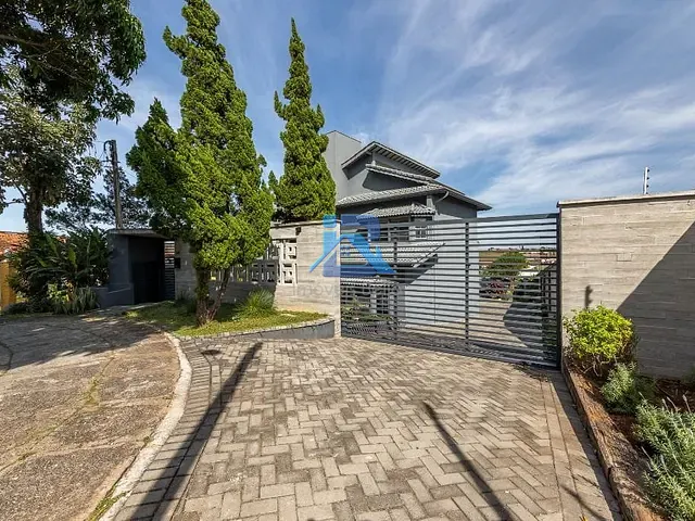 Casa com 1683m² 6 quartos e 9 banheiros, à venda, no bairro Parque das Laranjeiras em Itatiba