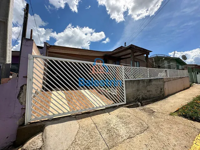 Casa 3 quartos e 1 banheiro, à venda, no bairro Macieira em Fraiburgo