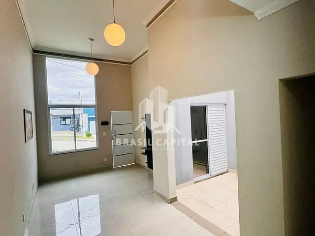 Casa 3 quartos e 2 banheiros, à venda, no bairro Residencial Horto Florestal Villagio em Sorocaba