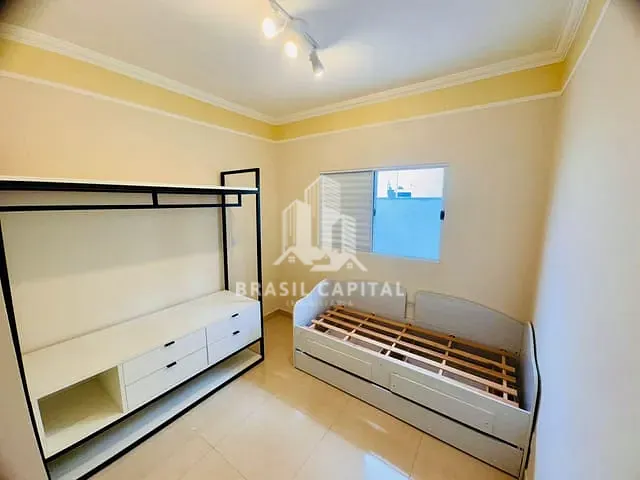 Casa 3 quartos e 2 banheiros, à venda, no bairro Residencial Horto Florestal Villagio em Sorocaba