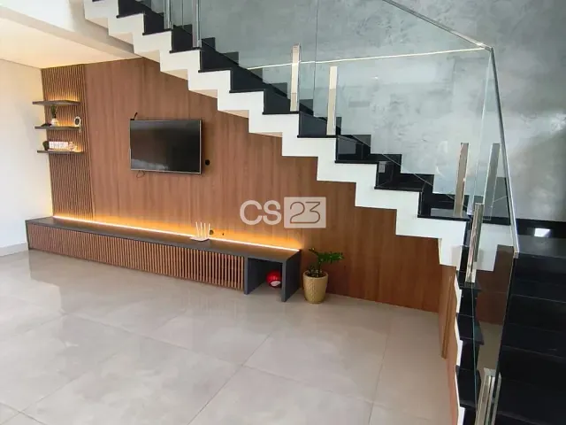 Casa com 253m² 3 quartos e 1 banheiro, à venda, no bairro Gleba Simon Frazer em Londrina