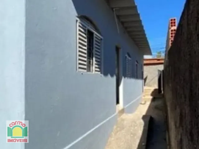 Casa com 300m² 3 quartos e 1 banheiro, à venda, no bairro Vila Góis em Anápolis
