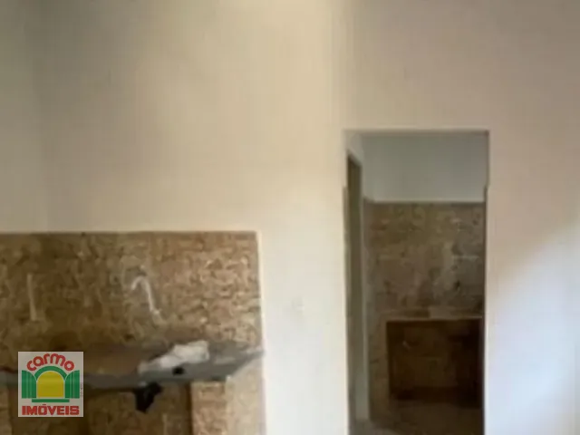 Casa com 300m² 3 quartos e 1 banheiro, à venda, no bairro Vila Góis em Anápolis