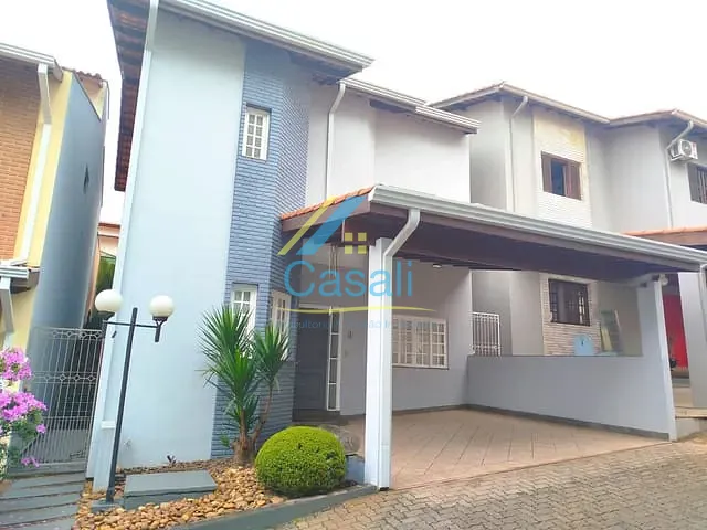 Casa com 230m² 3 quartos e 3 banheiros, à venda, no bairro Vila Irene em São Roque