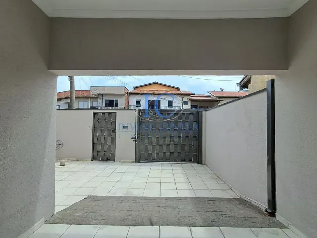 Casa com 300m² 3 quartos e 1 banheiro, à venda, no bairro Parque das Nações em Indaiatuba