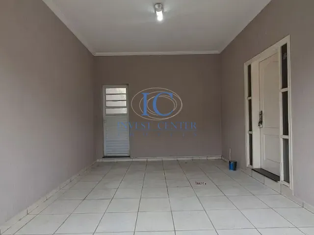 Casa com 300m² 3 quartos e 1 banheiro, à venda, no bairro Parque das Nações em Indaiatuba