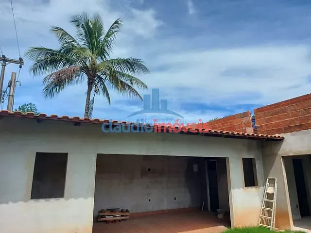 Casa 1 quarto e 2 banheiros, à venda, no bairro Passa três em Rio Claro