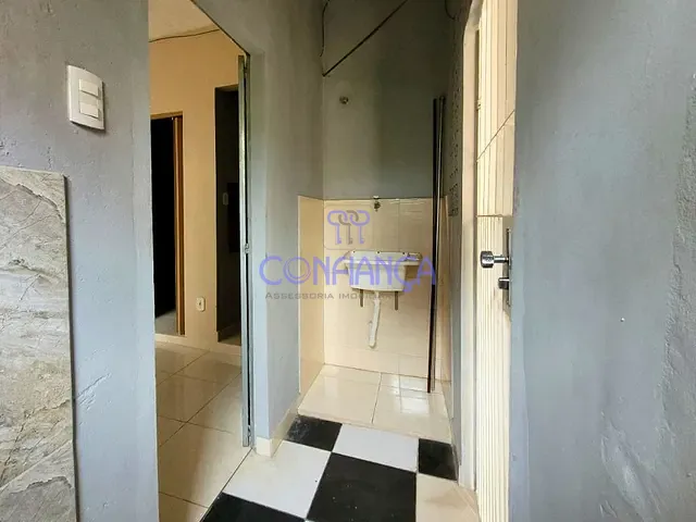 Casa com 45m² 2 quartos e 1 banheiro, para alugar, no bairro Inhoaíba em Rio de Janeiro