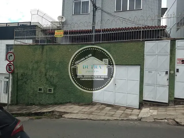 Casa 3 quartos e 2 banheiros, para alugar, no bairro Paineiras em Juiz de Fora