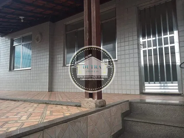 Casa 3 quartos e 2 banheiros, para alugar, no bairro Paineiras em Juiz de Fora