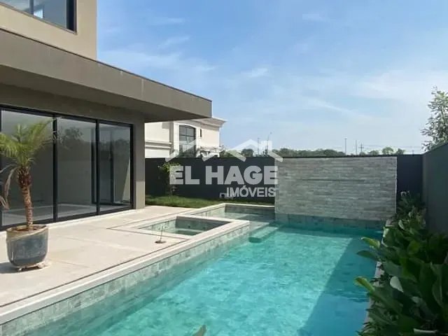 Casa com 720m² 4 quartos e 6 banheiros, à venda, no bairro Jardim Itália em Cuiabá