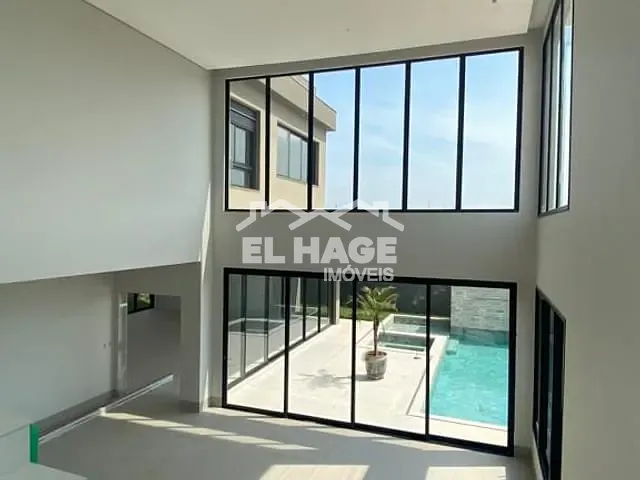 Casa com 720m² 4 quartos e 6 banheiros, à venda, no bairro Jardim Itália em Cuiabá