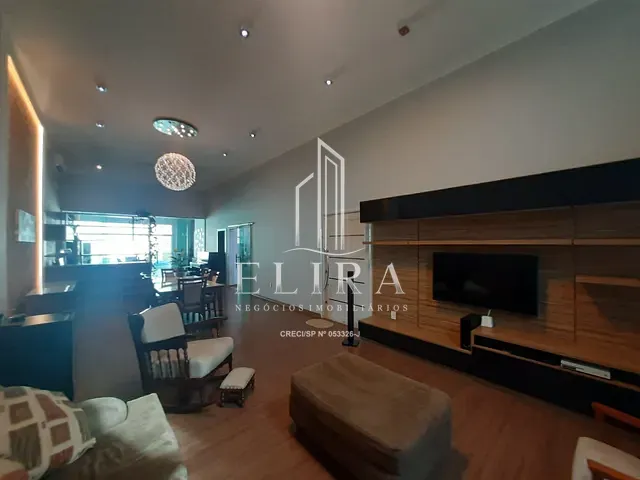 Casa com 426m² 3 quartos e 2 banheiros, à venda, no bairro Chácara Letônia em Americana