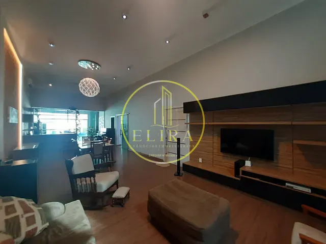 Casa com 426m² 3 quartos e 2 banheiros, à venda, no bairro Chácara Letônia em Americana