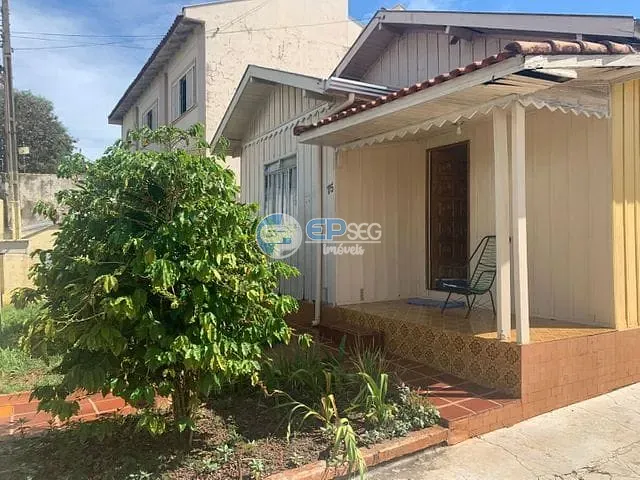 Casa com 300m² 3 quartos e 2 banheiros, à venda, no bairro Cambará em Londrina