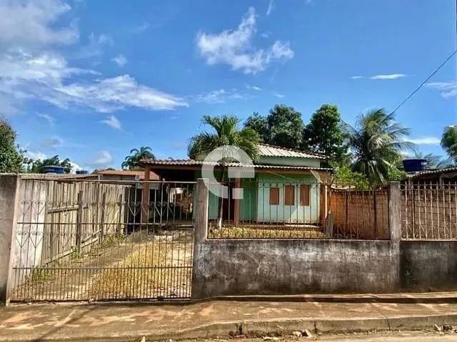 Casa com 288m², à venda, no bairro Alto Alegre em Mojuí dos Campos