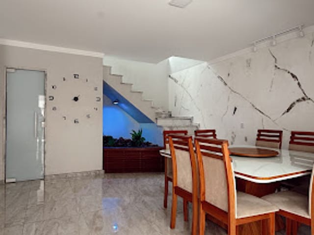 Casa com 250m² 4 quartos e 2 banheiros, à venda, no bairro Residencial Jacaraipe em Serra