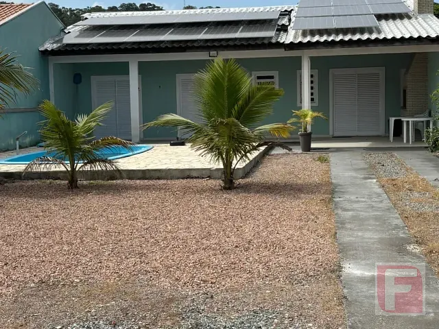 Casa 2 quartos e 2 banheiros, à venda, no bairro Continental em Itapoá
