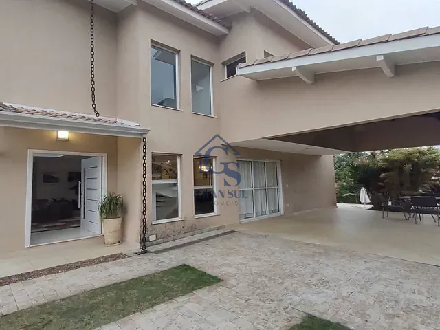 Casa com 800m² 3 quartos e 2 banheiros, à venda, no bairro Lagoa Grande em Embu-Guaçu