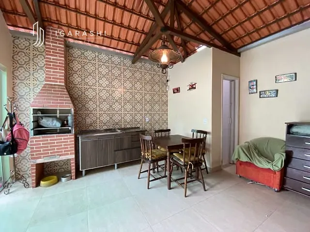 Casa com 150m² 3 quartos e 2 banheiros, à venda, no bairro Braunes em Nova Friburgo