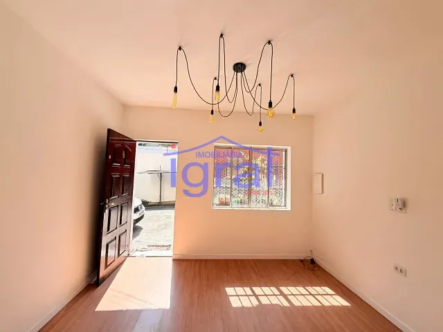 Casa 3 quartos e 2 banheiros, à venda ou para alugar, no bairro Vila Guarani (Z Sul) em São Paulo