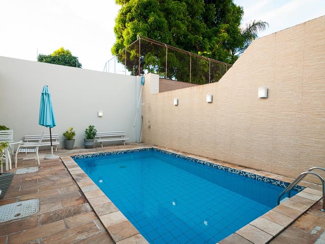 Casa com 413m² 5 quartos e 6 banheiros, à venda, no bairro Mata da Praia em Vitória