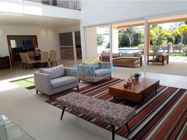 Casa com 1020m² 3 quartos e 4 banheiros, à venda, no bairro Condomínio Residencial Mirante do Vale em Jacareí