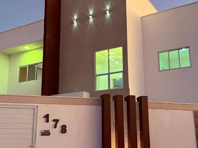 Casa 3 quartos e 1 banheiro, à venda, no bairro Abel Barbosa em Paulo Afonso