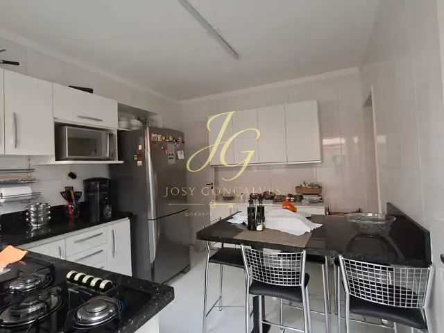 Casa 3 quartos e 3 banheiros, à venda, no bairro Vila Mogilar em Mogi das Cruzes